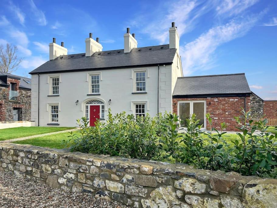The Farmhouse At Corrstown Village พอร์ตรัช ภายนอก รูปภาพ