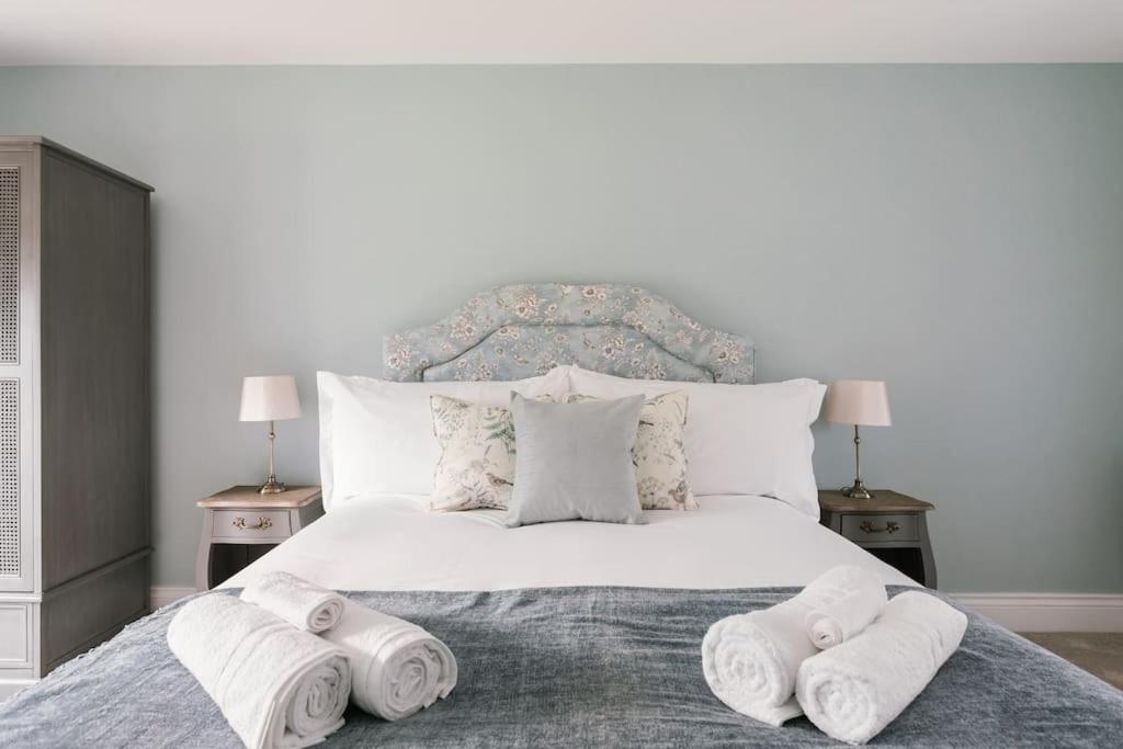 The Farmhouse At Corrstown Village พอร์ตรัช ภายนอก รูปภาพ